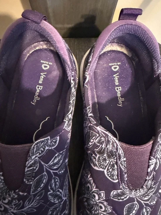 Vera Bradley VB Cloud 2-Mile Slip On Sneakers Flirty Floral Purple Comfort Sz 8 - Picture 3 of 9